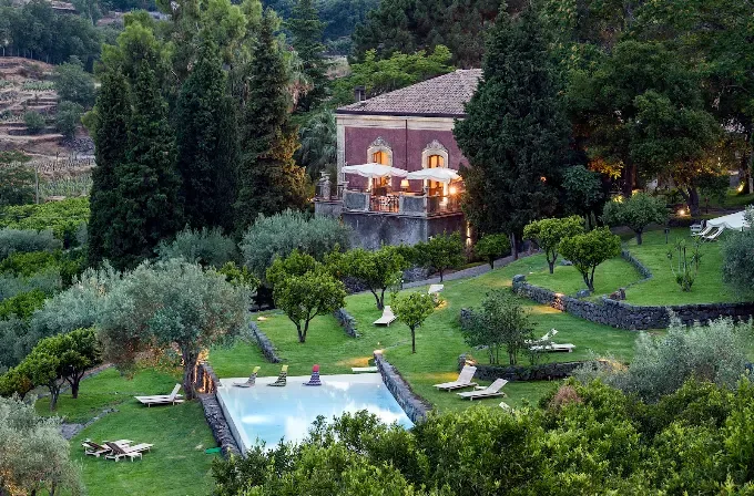 Boutique wedding estate on the slopes of Mount Etna at Monaci delle Terre Nere