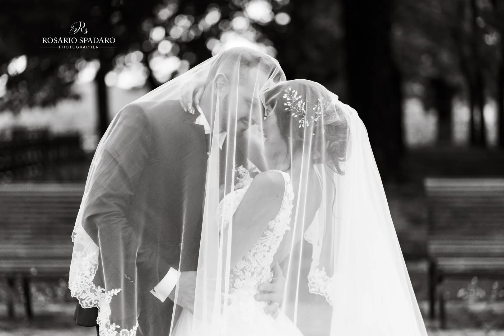 Destination wedding photograph in Sicily