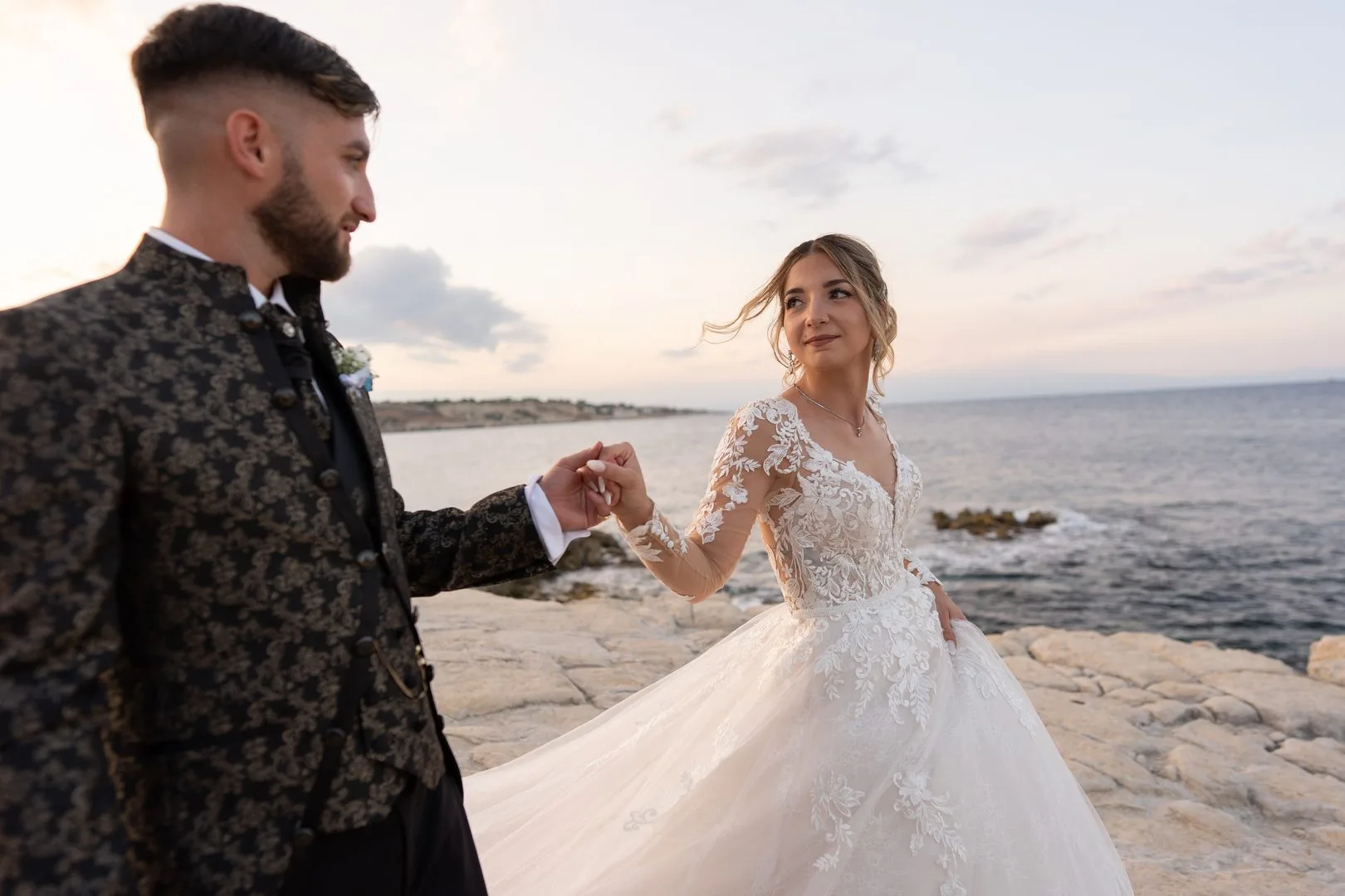 Alex e Angela — wedding photograph in Capocampolato, Brucoli., Sicily