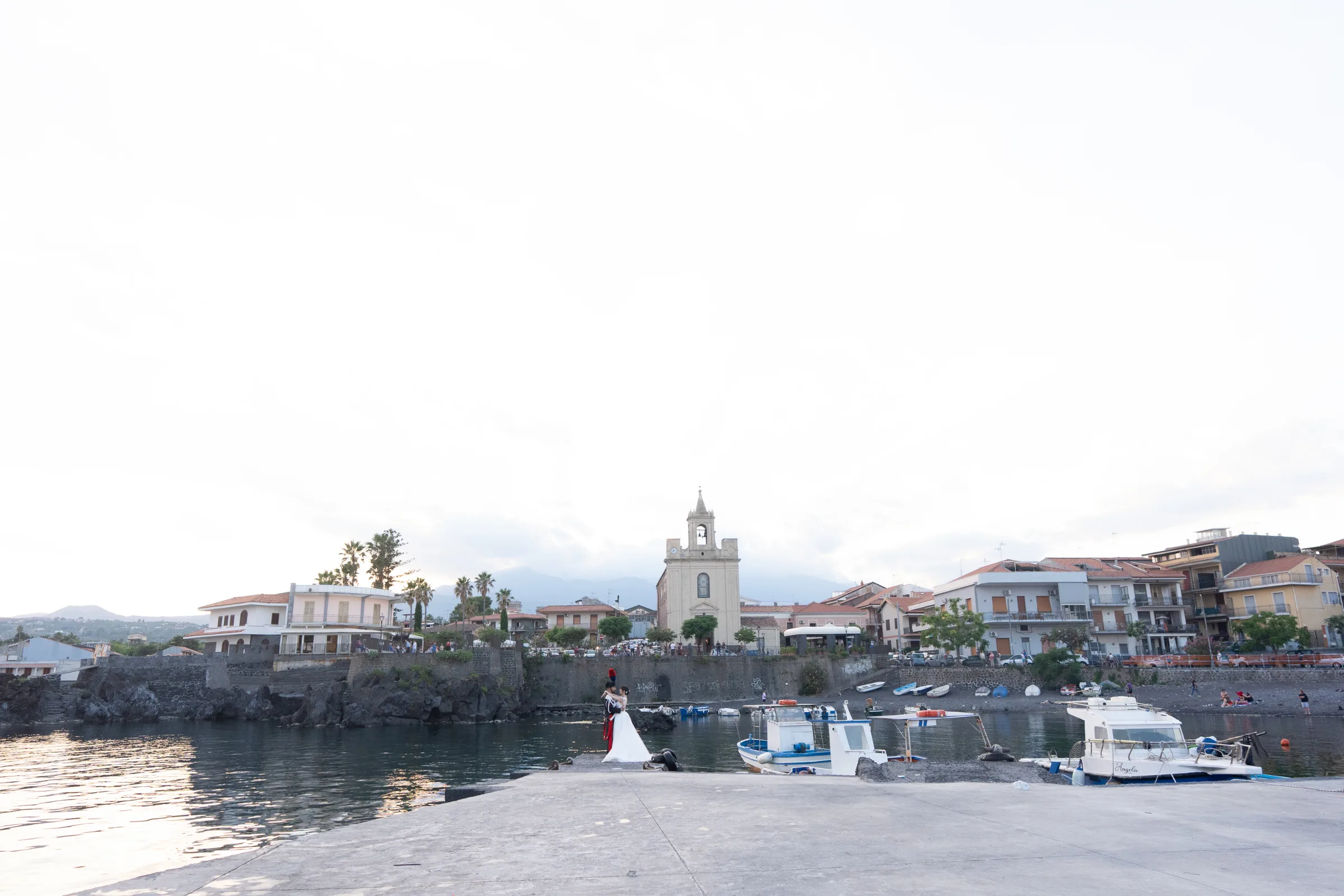 Bruno e Giulia — wedding photograph in Villa Oasis Acireale, Sicily