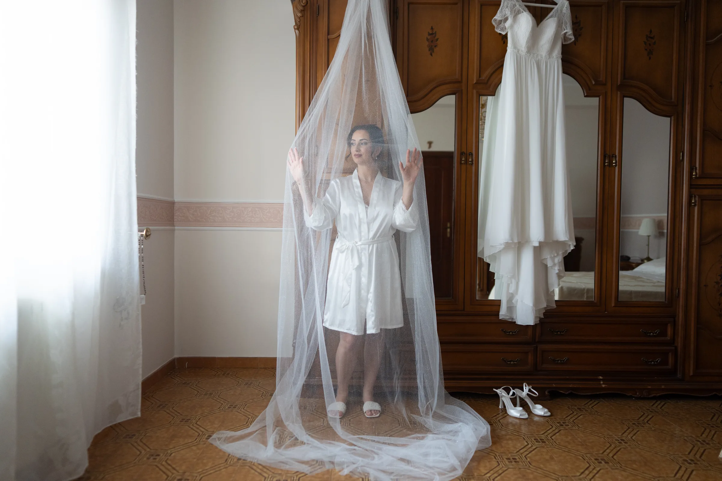 Claudio e Marianna — wedding photograph in Duomo Catania e Acicastello, Sicily