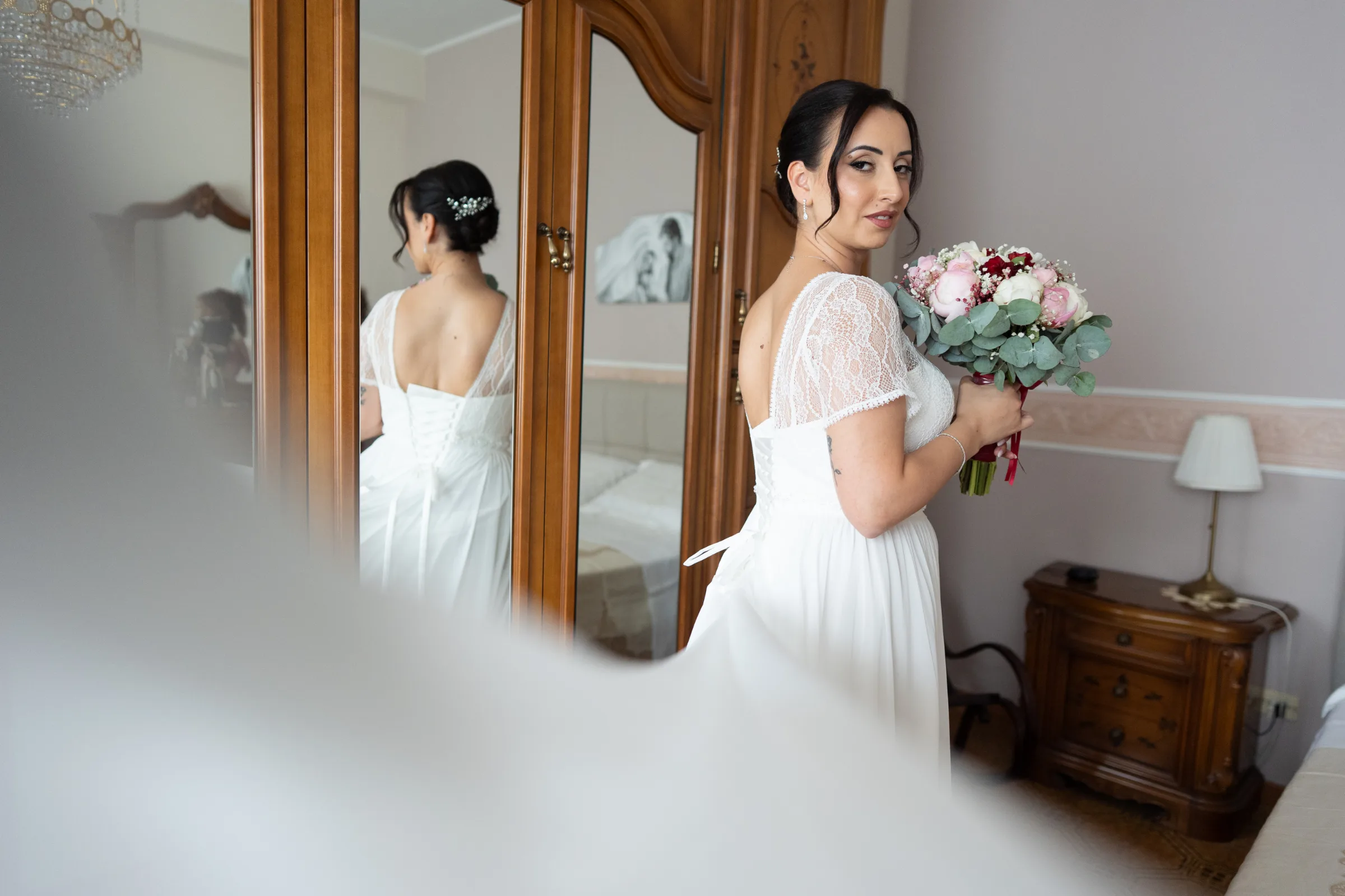 Claudio e Marianna — wedding photograph in Duomo Catania e Acicastello, Sicily