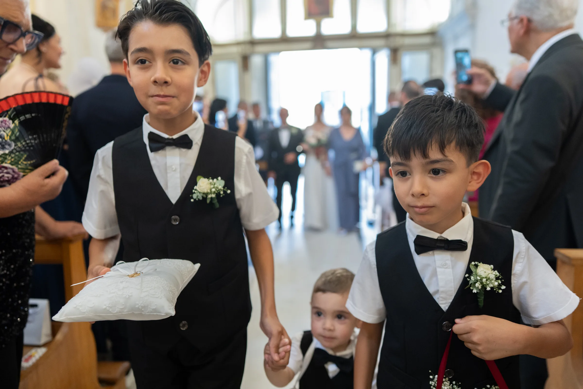Claudio e Marianna — wedding photograph in Duomo Catania e Acicastello, Sicily