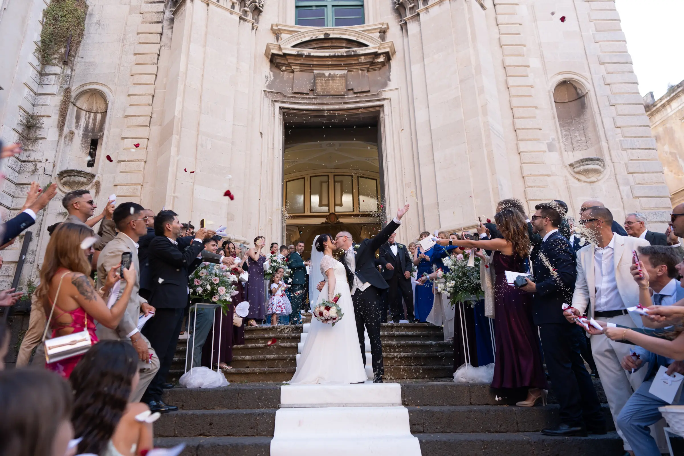 Claudio e Marianna — wedding photograph in Duomo Catania e Acicastello, Sicily