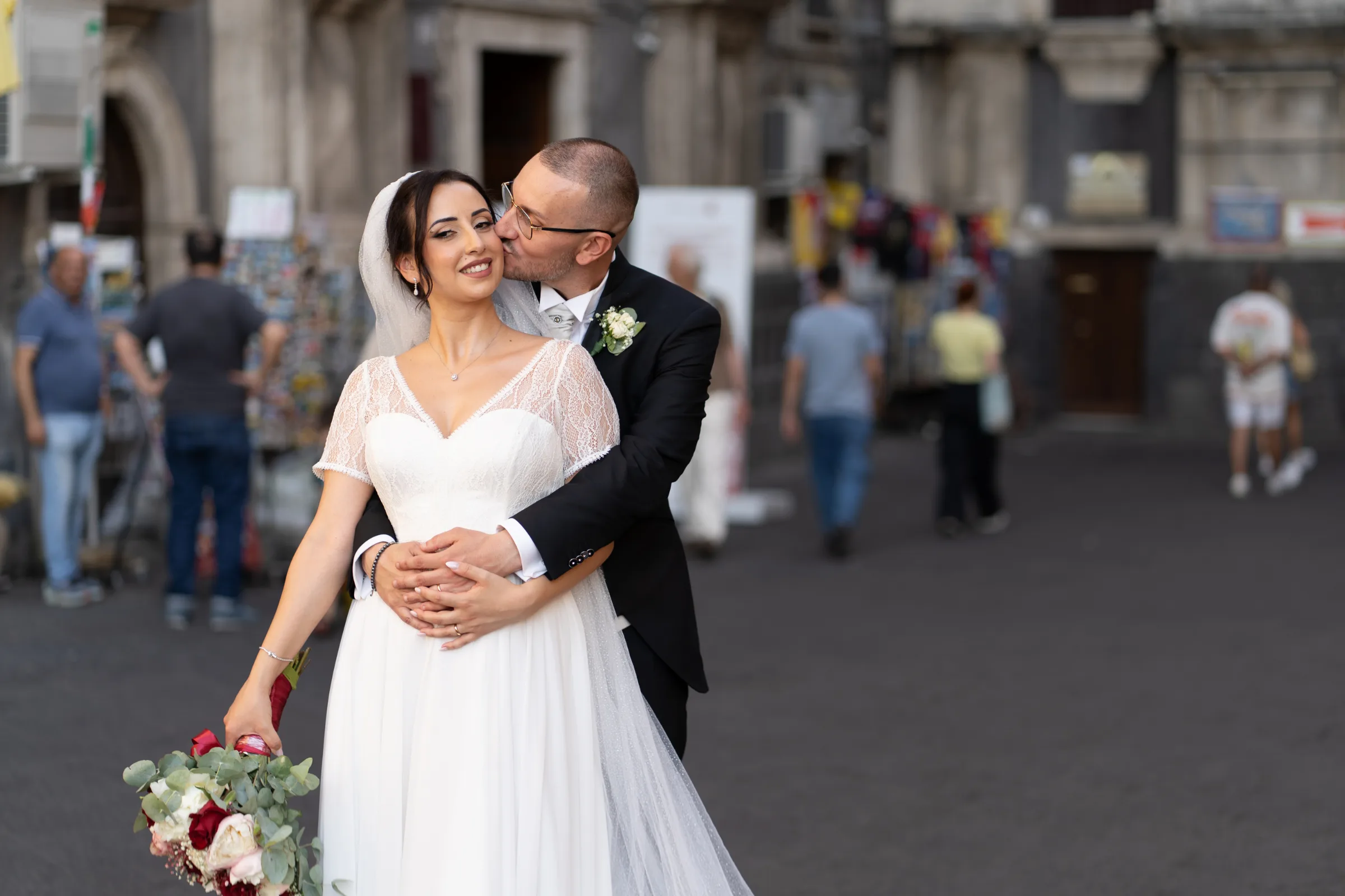 Claudio e Marianna — wedding photograph in Duomo Catania e Acicastello, Sicily