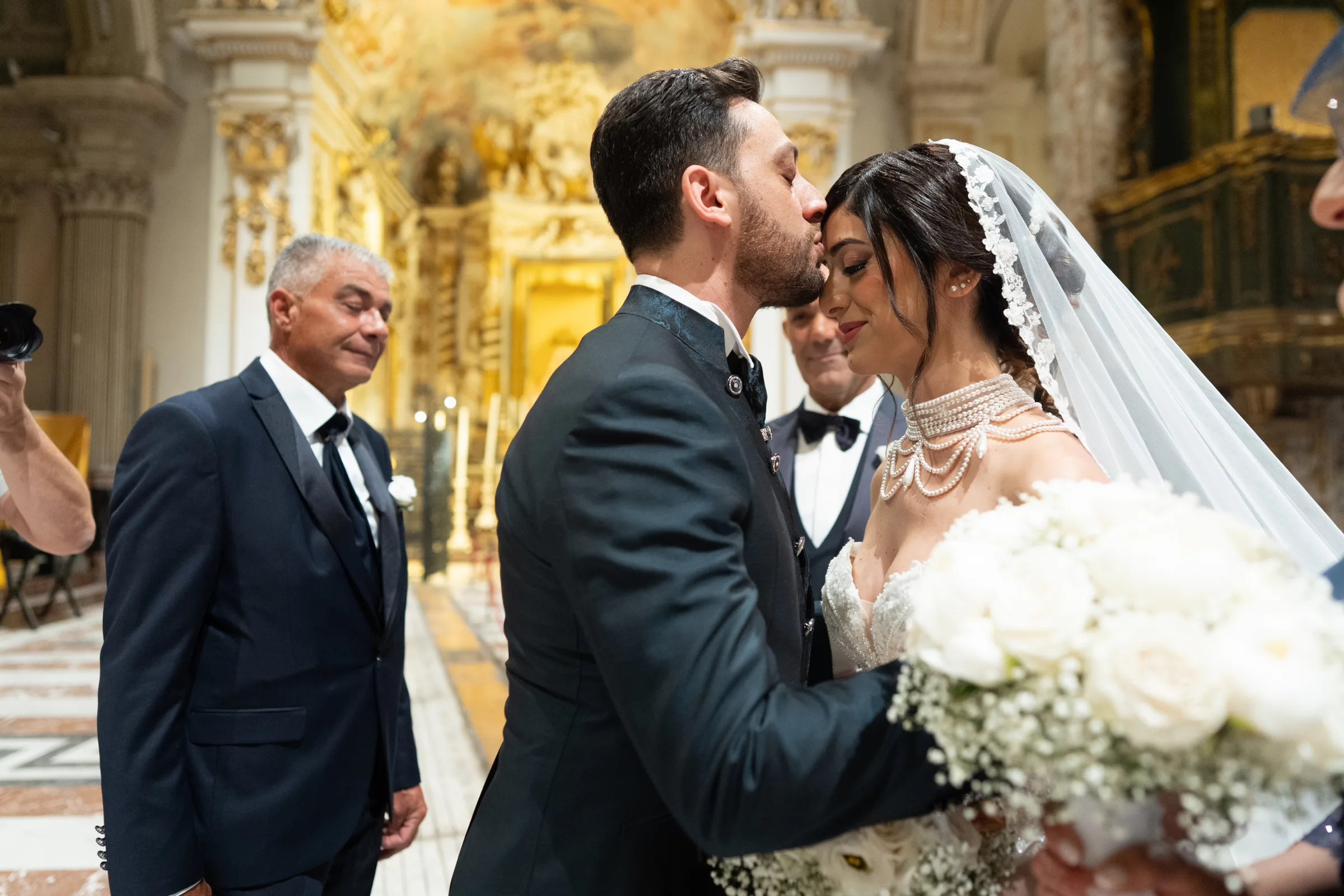 Daniele e Giorgia — wedding photograph in Villa Garufi a Catania, Sicily